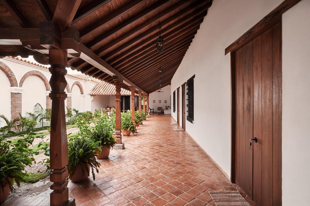 San Rafael Hotel Mompos Exterior foto